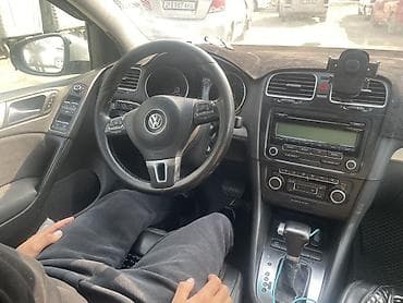 Volkswagen: Volkswagen Golf: 2010 г., Хетчбек — 7