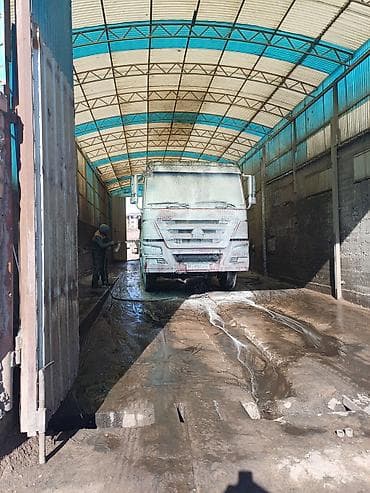 двух мостовой тягач: Тягач, Howo, 2016 г. — 5