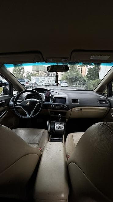 цивик: Honda Civic: 2008 г., 1.3 л, Вариатор, Гибрид, Седан — 6