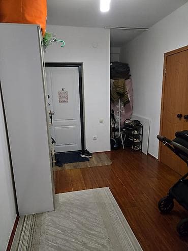 хата 3 комнатный: 3 комнаты, 80 м², Индивидуалка, 4 этаж, Косметический ремонт — 1