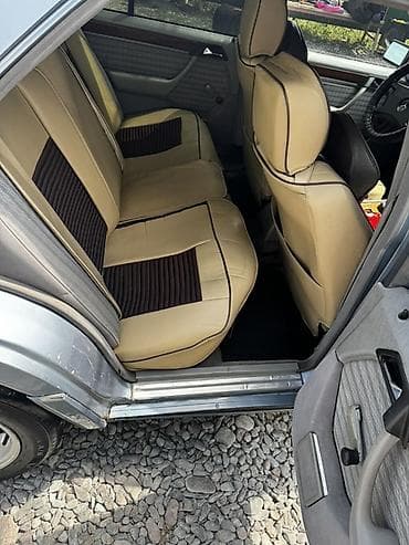 насатка amg: Mercedes-Benz W124: 1990 г., 2.3 л, Кол менен иштөөчү, Газ, Седан — 3