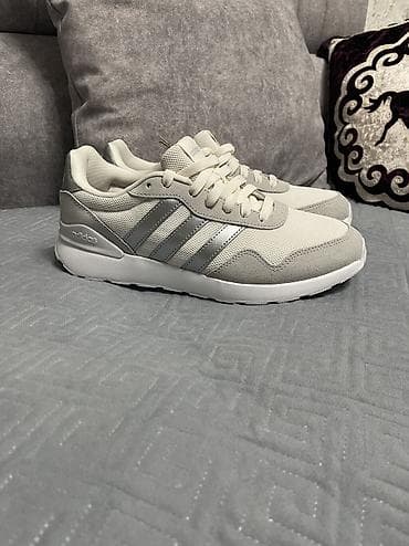 Кроссовки, 40.5, Adidas, Новый, цвет - Белый, Самовывоз, Платная доставка