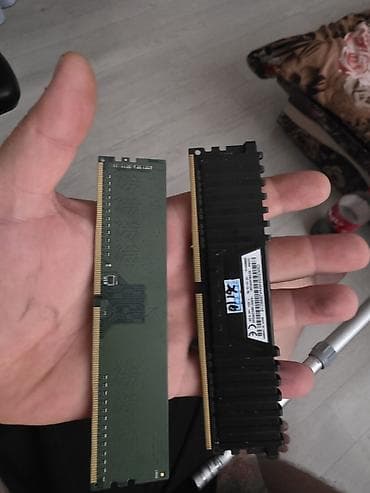 Комплектующие для ПК: Оперативная память DDR4 — два модуля 1) Corsair Vengeance LPX - — 2