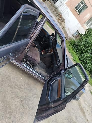 Mercedes-Benz W124: 1992 г., 2.3 л, Механика, Бензин, Седан — 6
