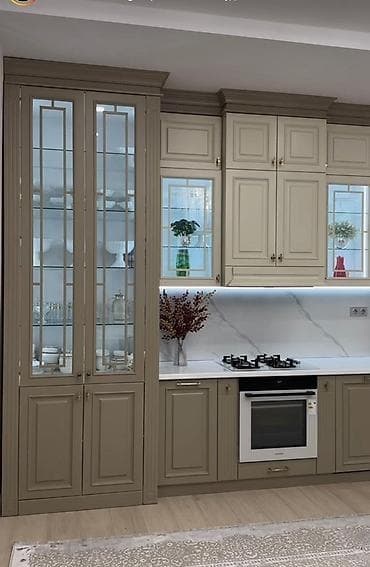 продажа участки и домов бишкек: Продаю особняк в центре Бишкека, район ЦУМ,3- этажный новый дом — 10