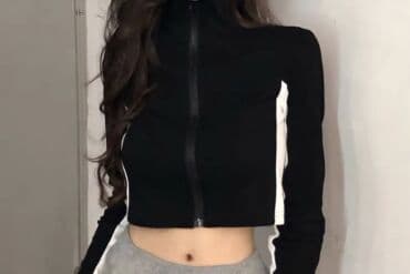 спортивное оборудование: Рашгард новый в отличном состоянии размер s,m подходит для занятий — 1