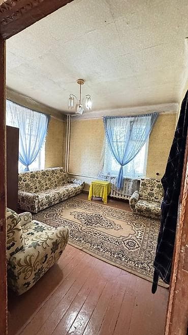 Кыймылсыз мүлк: 2 бөлмө, 45 м², Юг-2 мкр Сталинка, 2 кабат, Эски ремонт — 5