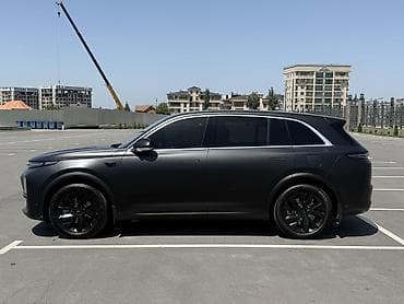 mini cuper: Lixiang L7: 2024 г., 1.5 л, Гибрид — 5