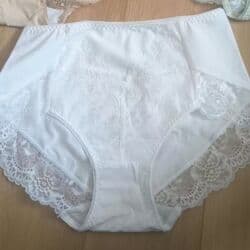 детское нижнее белье: Хлопок!!! Женские трусы (50-52) 220с., и трусики Kiss для девочек из — 18