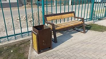 спес одежда: Уличная урна для мусора с деревом - Материал: сварная стальная — 2