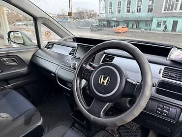 sudaru forester: Honda Stepwgn: 2008 г., 2 л, Автомат, Газ, Минивэн — 3