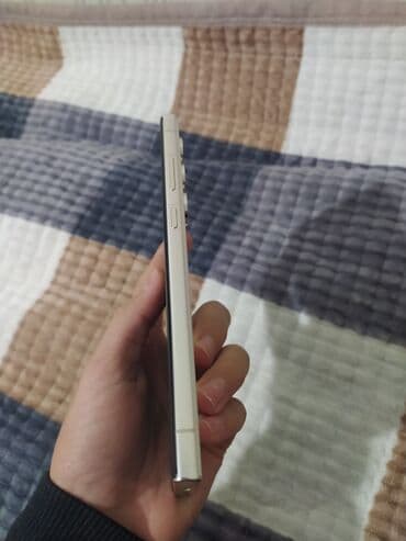 обмен на самсунг: Samsung Galaxy S23 Ultra, Б/у, 256 ГБ, цвет - Белый, 1 SIM, eSIM — 5