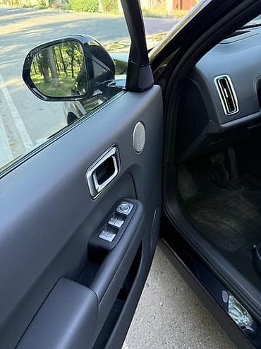 wuling mini ev: Lixiang L7: 2023 г., 1.5 л, Гибрид, Кроссовер — 3