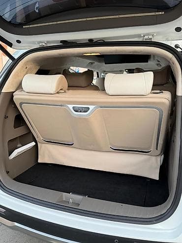led h1: Kia Carnival: 2023 г., Минивэн — 7