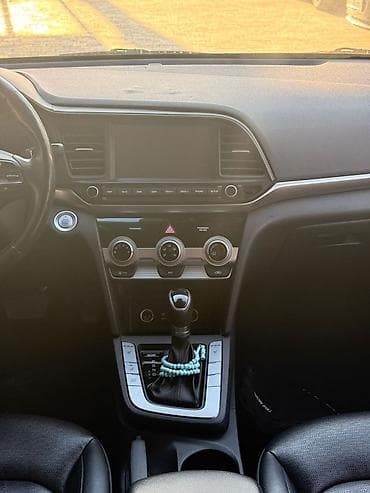 elantra 2019: Hyundai Avante: 2018 г., 1.6 л, Автомат, Бензин, Седан — 5