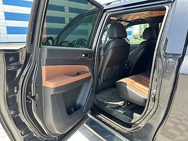 на 220: Ssangyong Rexton Sports: 2019 г., 2.2 л, Автомат, Дизель, Пикап — 10