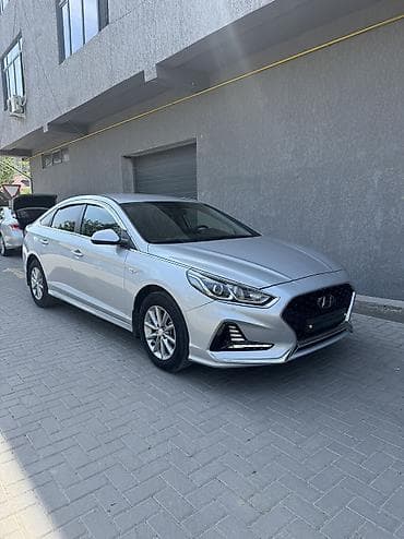 Hyundai Sonata: 2020 г., 2 л, Автомат, Газ, Седан — 2