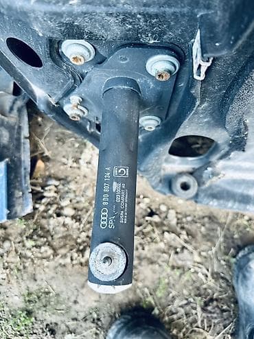 Автокосметика: Передняя телевизорная панель (рамка радиатора/фронтальная панель) — 3