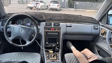 daf 2018: Mercedes-Benz E-Class: 2000 г., 4.3 л, Автомат, Бензин, Седан — 6