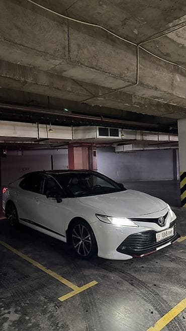 camry 5: Toyota Camry: 2020 г., 2.5 л, Автомат, Седан — 5