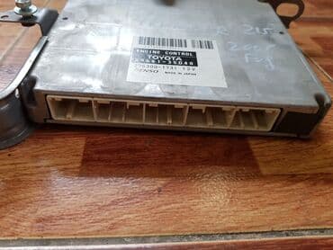 изготовление чип ключа для автомобиля: Toyota 4 runner 215, компьютер, Тоета 4 раннер 215 Основной компутер — 2