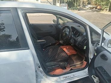 бампер fit: Honda Fit: 2002 г., 1.3 л, Вариатор, Бензин, Хэтчбэк — 5