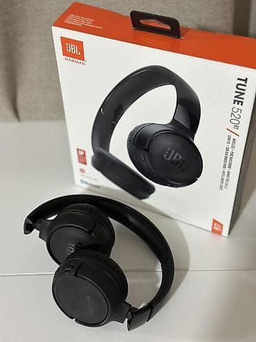 JBL Tune 520BT — беспроводные накладные наушники с фирменным звучанием