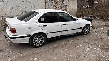 полка е34: BMW 3 series: 1992 г., 2.5 л, Ручные, Бензин, Седан — 4