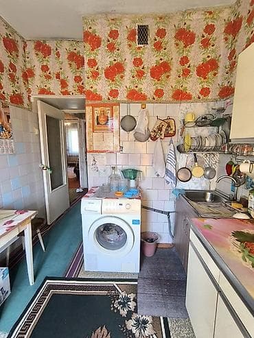 Батирлер: 2 бөлмө, 50 м², Кудайберген автобазары 105-серия, 3 кабат, Эски ремонт — 5