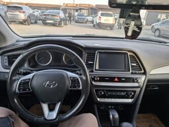 обмен на погрузчик: Hyundai Sonata: 2018 г., 2 л, Автомат, Бензин, Седан — 9