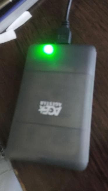 hard: Внешний жёсткий диск 500Gb Состояние идеальное. - Интерфейс: USB — 2