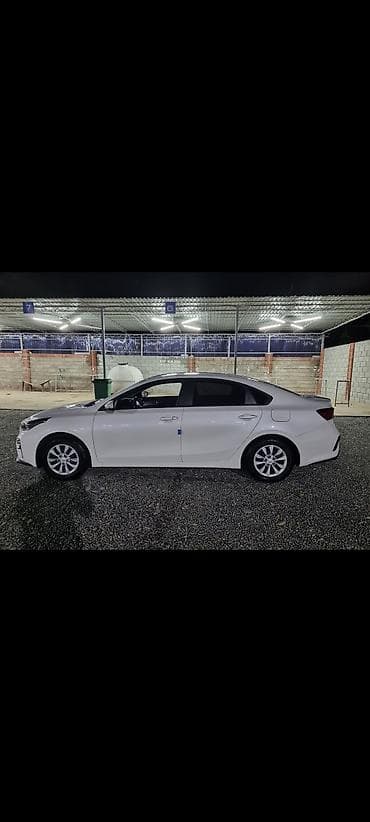 хундай старекс 1: Kia Cerato: 2019 г., 1.6 л, Автомат, Бензин, Седан — 5