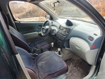 генераторы матиз: Toyota Yaris Verso: 2000 г., 1.3 л, Механика, Бензин — 3