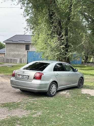 ярис 2: Toyota Avensis: 2005 г., 2 л, Автомат, Бензин, Седан — 5