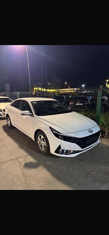 Hyundai Avante: 2021 г., 1.6 л, Бензин, Седан at lalafo.kg Hyundai Avante: 2021 г., 1.6 л, Бензин, Седан
