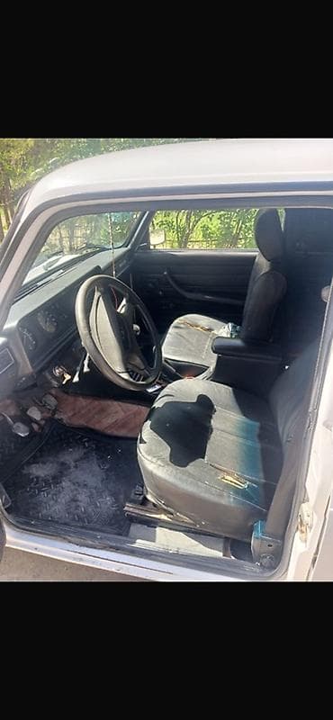 лобовое 2107: ВАЗ (ЛАДА) 2107: 2010 г., 1.6 л, Ручные, Бензин, Седан — 2