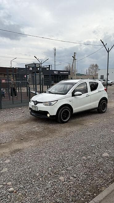 Microcar : 2019 г., Электромобиль, Хетчбек — 3