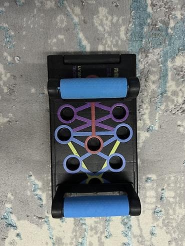 Спорт и хобби: Многофункциональная доска для отжиманий с разметкой и парой съемных — 2