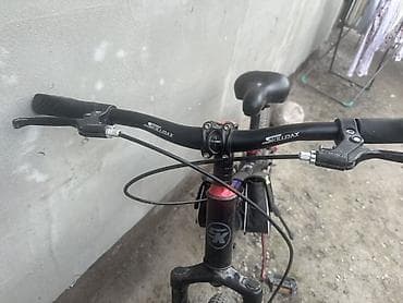 Спорт и хобби: Два велосипеда 1) Горный/фристайл велосипед 20" - Колеса 20", широкие — 3