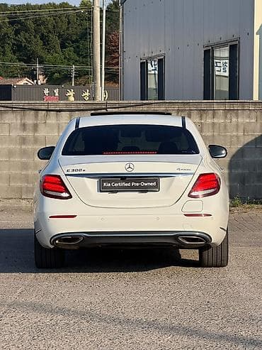 e2 byd: Mercedes-Benz E-Class: 2019 г., 2 л, Гибрид, Седан — 4