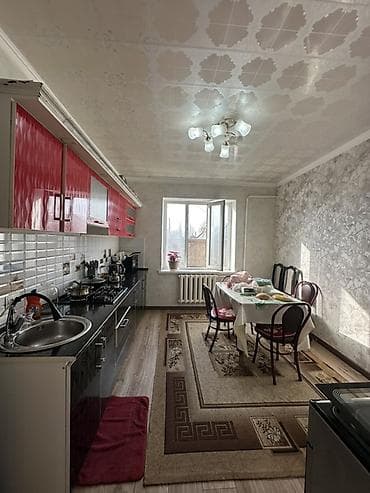 продаю дом село восток: 📍 В Сокулуке ( верхняя зона ) продаётся дом на участке 4 сотки. 🏡Дом — 6