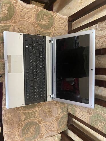 подставки для ноутбуков deepcool: Samsung, 16 ГБ ОЗУ, Intel Core i5, 15.6 ", Б/у — 1