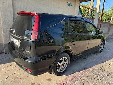 mazda verisa: Honda Stream: 2004 г., 1.7 л, Автомат, Универсал — 4