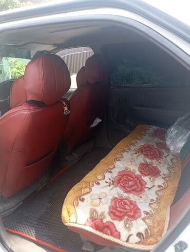 срочно продаю в связи с переездом: Nissan R Nessa: 2000 г., 2 л, Автомат, Бензин, Вэн/Минивэн — 4