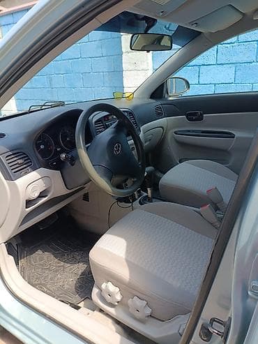 hyndai i30: Hyundai Verna: 2006 г., 1.4 л, Автомат, Бензин — 6