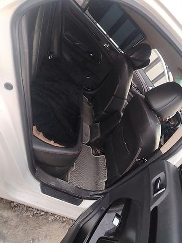 bmw x5 e70: BYD E5: 2018 г., Седан — 6