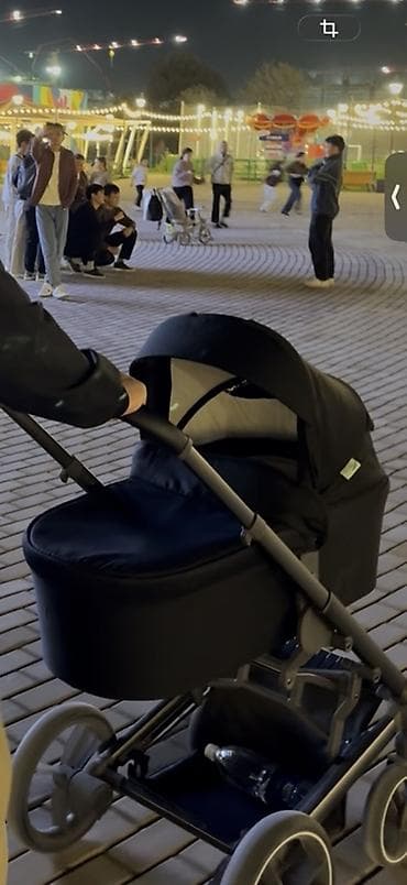 новый велик: Продается коляска-люлька. В отличном состоянии👍🏻 черного цвета . С — 1