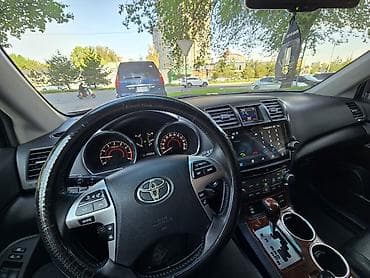 Унаа сатуу: Toyota Highlander: 2011 г., Автомат, Бензин, Кроссовер — 9