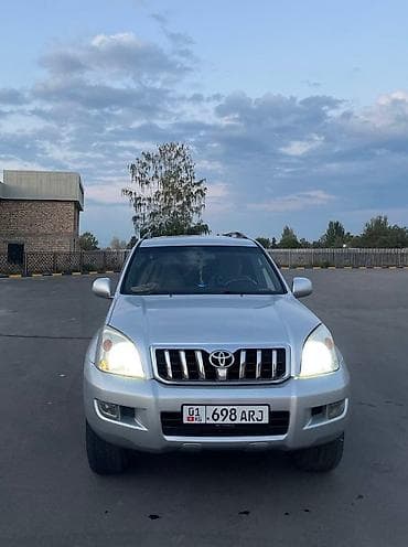 Toyota Land Cruiser Prado: 2004 г., 3 л, Механика, Дизель, Внедорожник