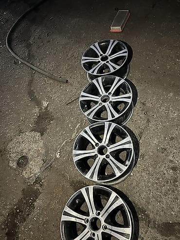 bbs rs: Диски R 13 отверстий - 4, Б/у — 2